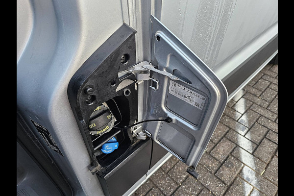 Volkswagen Crafter 35 2.0TDI L3H2 Dubbele cabine 5p Cruise control, Airco, Carplay, Navi, Camera