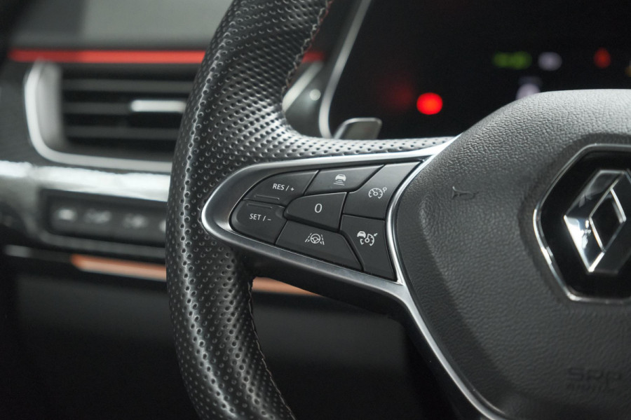 Renault Arkana 1.3 TCe 140 EDC RS Line | Camera | Cruise Control Adaptief | Dodehoekdetectie | Stoelverwarming | Apple Carplay