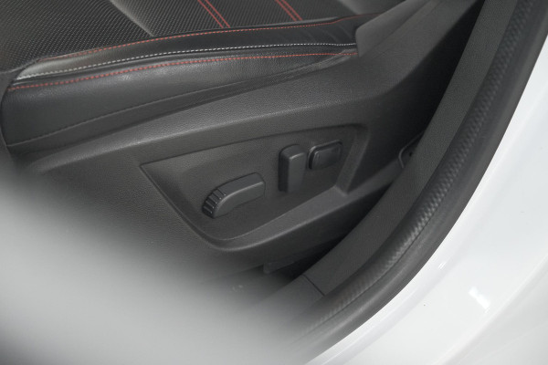 Renault Arkana 1.3 TCe 140 EDC RS Line | Camera | Cruise Control Adaptief | Dodehoekdetectie | Stoelverwarming | Apple Carplay