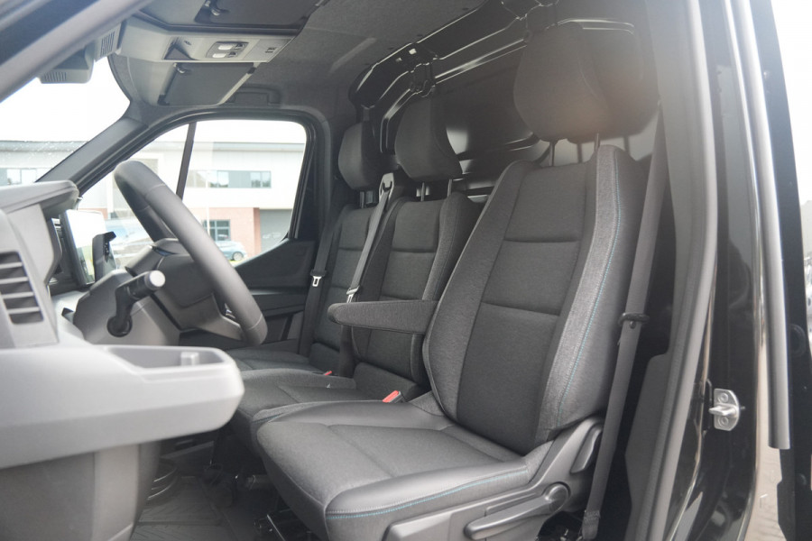 Renault Master E-Tech T35 L2H2 Advance Long Range 87 kWh 143pk - Navi - Camera - Betimmering - Trekhaak - Blind Spot - Stoelverwarming - Rijklaar
