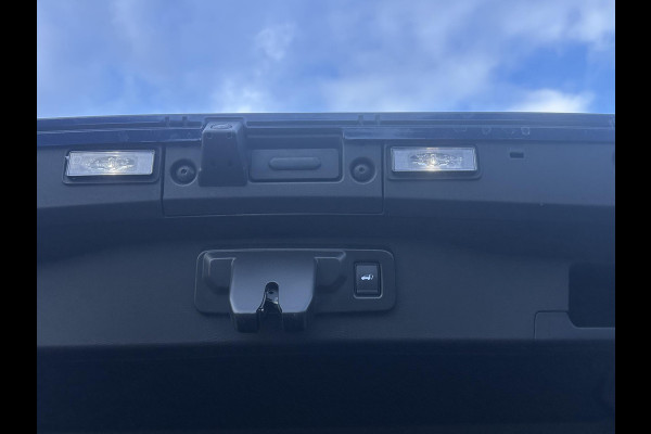Renault Scénic E-Tech EV87 long range techno SOH 98% | STOEL + STUURVERWARMING | ELEK. STOEL | 13K KM! | ADAP. CRUISE | ACHTERUITRIJ CAMERA | APPLECARPLAY | ELEK. ACHTERKLEP | RIJKLAAR GELEVERD INCL. 12 MND BOVAG GARANTIE |