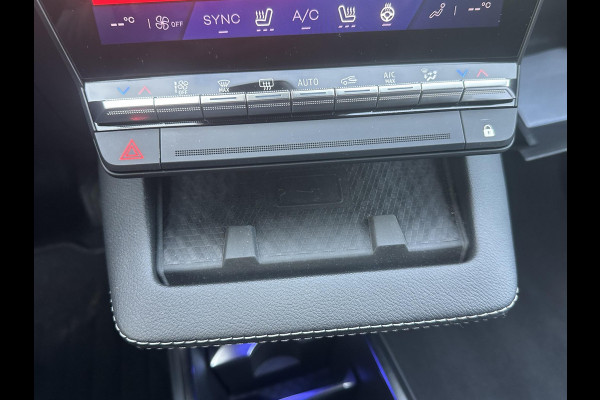 Renault Scénic E-Tech EV87 long range techno SOH 98% | STOEL + STUURVERWARMING | ELEK. STOEL | 13K KM! | ADAP. CRUISE | ACHTERUITRIJ CAMERA | APPLECARPLAY | ELEK. ACHTERKLEP | RIJKLAAR GELEVERD INCL. 12 MND BOVAG GARANTIE |