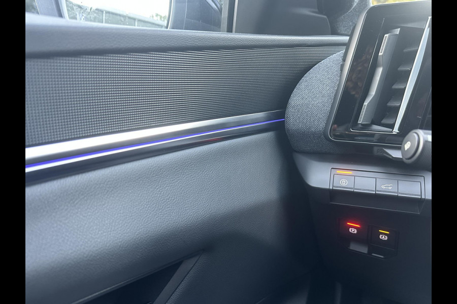 Renault Scénic E-Tech EV87 long range techno SOH 98% | STOEL + STUURVERWARMING | ELEK. STOEL | 13K KM! | ADAP. CRUISE | ACHTERUITRIJ CAMERA | APPLECARPLAY | ELEK. ACHTERKLEP | RIJKLAAR GELEVERD INCL. 12 MND BOVAG GARANTIE |