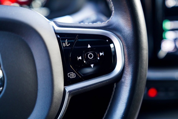 Volvo XC60 2.0 Recharge T8 AWD Inscription | Head Up Display | Stoelverkoeling | Stuurwielverwarming | Harman/Kardon | 360 Camera