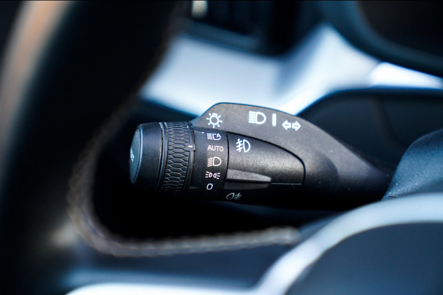 Volvo XC60 2.0 Recharge T8 AWD Inscription | Head Up Display | Stoelverkoeling | Stuurwielverwarming | Harman/Kardon | 360 Camera