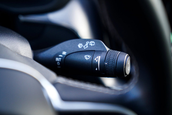 Volvo XC60 2.0 Recharge T8 AWD Inscription | Head Up Display | Stoelverkoeling | Stuurwielverwarming | Harman/Kardon | 360 Camera