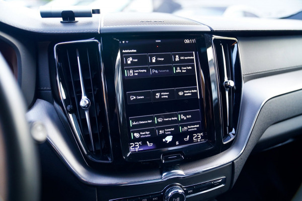 Volvo XC60 2.0 Recharge T8 AWD Inscription | Head Up Display | Stoelverkoeling | Stuurwielverwarming | Harman/Kardon | 360 Camera
