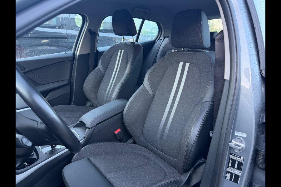 BMW 1-serie 116i Business Edition Plus (RIJKLAAR, BOVAG)