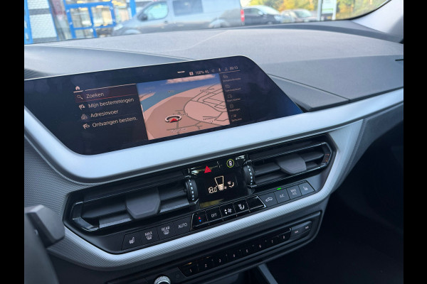 BMW 1-serie 116i Business Edition Plus (RIJKLAAR, BOVAG)