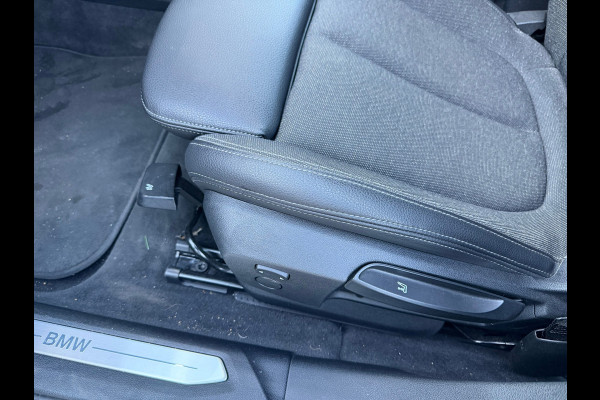 BMW 1-serie 116i Business Edition Plus (RIJKLAAR, BOVAG)