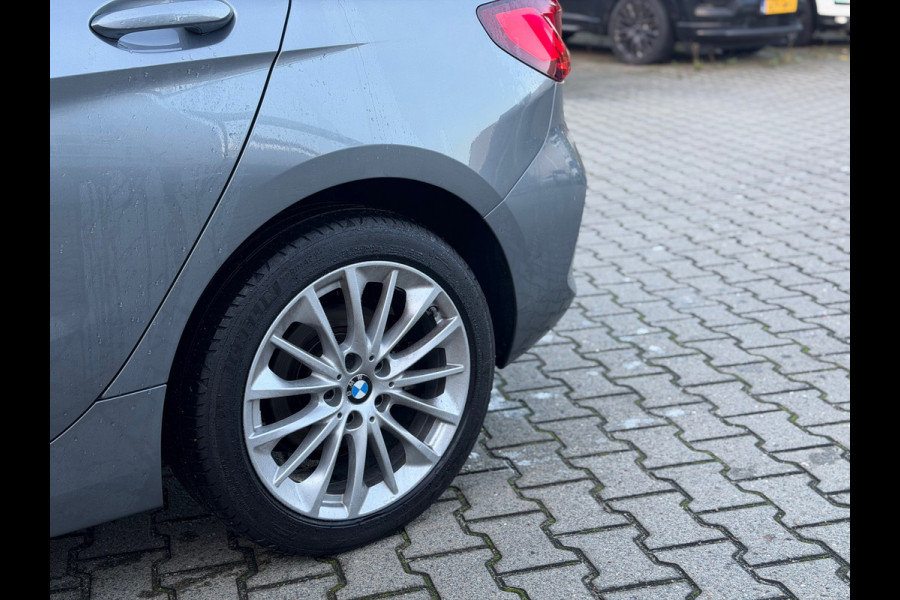 BMW 1-serie 116i Business Edition Plus (RIJKLAAR, BOVAG)