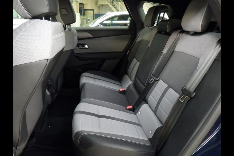 Opel Grandland 1.2 Turbo Hybrid Business Edition Panoramadak | Afn. Trekhaak