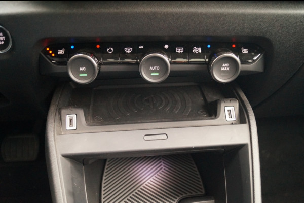 Citroën C4 1.2 PureTech 130pk Automaat Max Pack Ambiance -PANO-LEER-