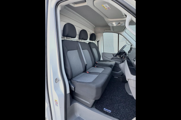 Volkswagen Crafter 35 2.0 TDI bakwagen met laadklep automaat 177pk!