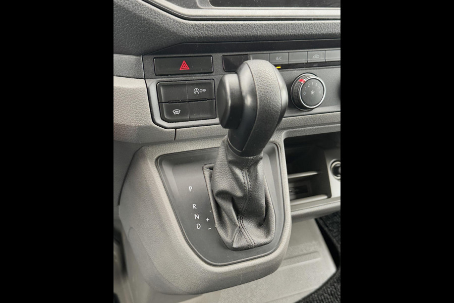 Volkswagen Crafter 35 2.0 TDI bakwagen met laadklep automaat 177pk!