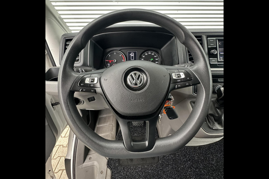 Volkswagen Crafter 35 2.0 TDI bakwagen met laadklep automaat 177pk!