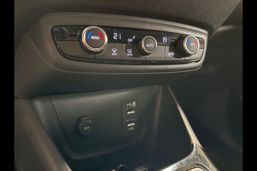 Opel Crossland 1.2 Turbo Ultimate | Keyless | Camera | Carplay| Nav | DAB