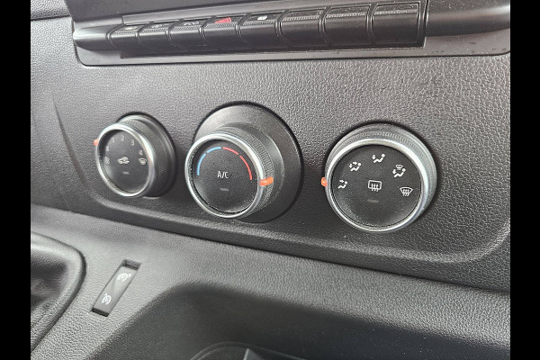 Renault Master T35 2.3 dCi 165 L4H2 EL Energy Comfort Cruise control, Airco, Carplay, Navi, Camera, Zijdeur, Dhollandia laadklep