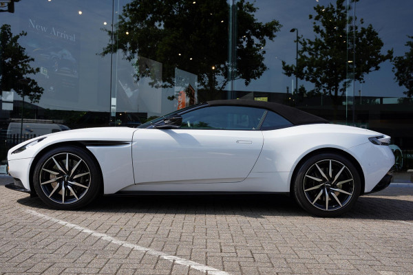 Aston Martin DB11 Volante 4.0 V8 / B&O Advanced / Dealer Serviced
