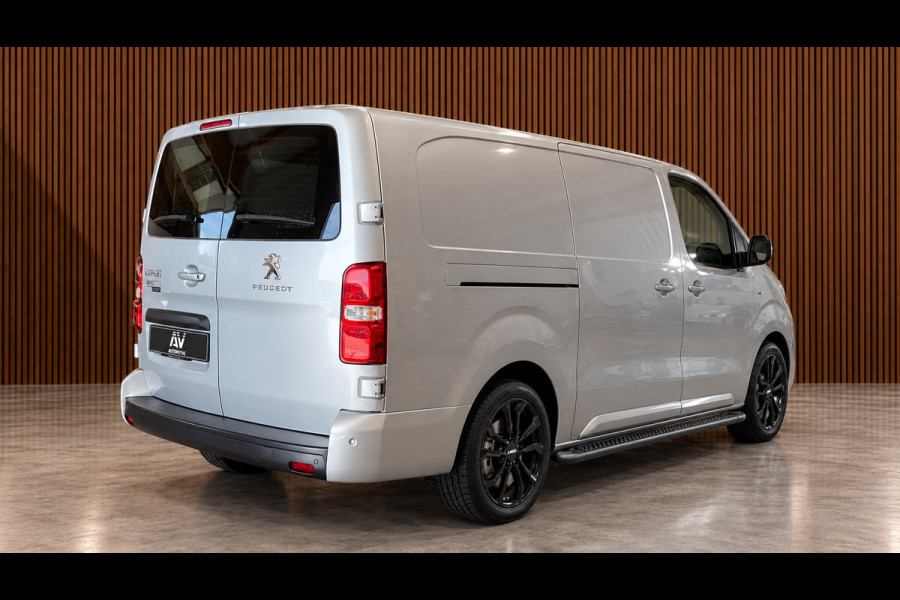 Peugeot Expert 2.0 BlueHDI 150 PK Long Premium | L3H1 | Navigatie | Camera | CarPlay | Lederen bekleding | 3-Zitter | Cruise control | Airco | Nieuwe APK