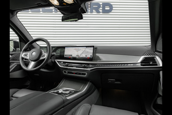 BMW X5 xDrive50e - M-Sport Pro - M-Zetels - Carbon Interieur - Pano - Trekhaak