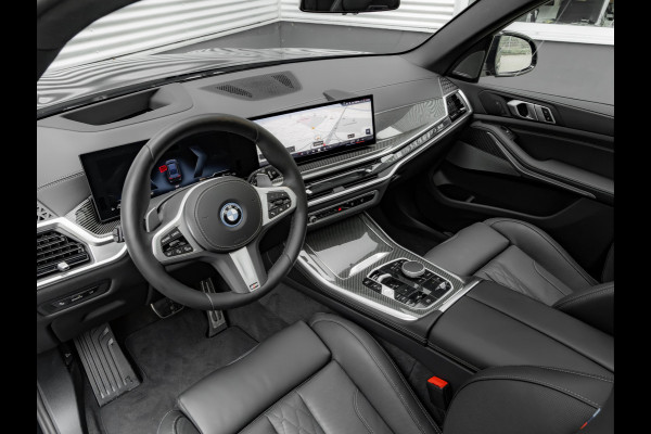 BMW X5 xDrive50e - M-Sport Pro - M-Zetels - Carbon Interieur - Pano - Trekhaak