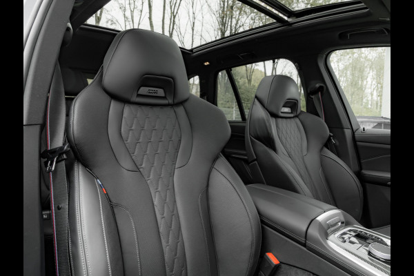 BMW X5 xDrive50e - M-Sport Pro - M-Zetels - Carbon Interieur - Pano - Trekhaak