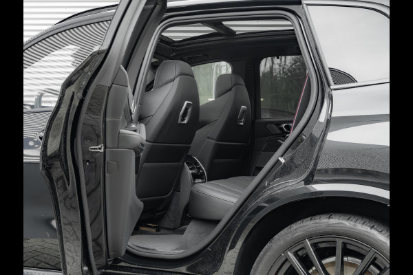 BMW X5 xDrive50e - M-Sport Pro - M-Zetels - Carbon Interieur - Pano - Trekhaak
