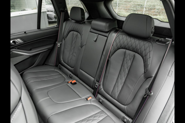 BMW X5 xDrive50e - M-Sport Pro - M-Zetels - Carbon Interieur - Pano - Trekhaak