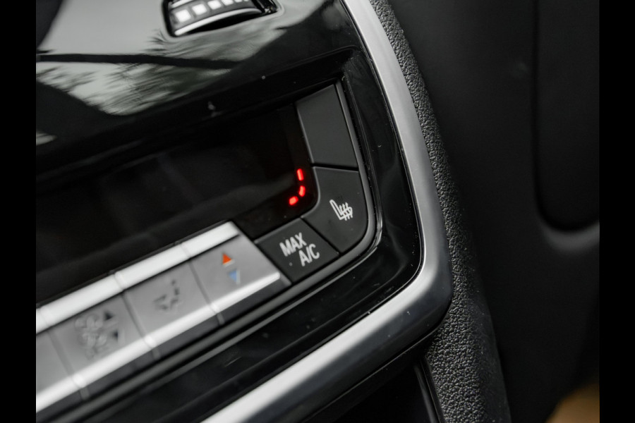 BMW X5 xDrive50e - M-Sport Pro - M-Zetels - Carbon Interieur - Pano - Trekhaak