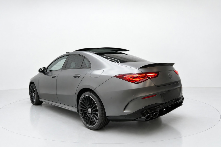 Mercedes-Benz CLA-Klasse 250 e AMG NIGHT PANO SFEER 360