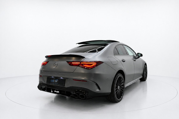 Mercedes-Benz CLA-Klasse 250 e AMG NIGHT PANO SFEER 360