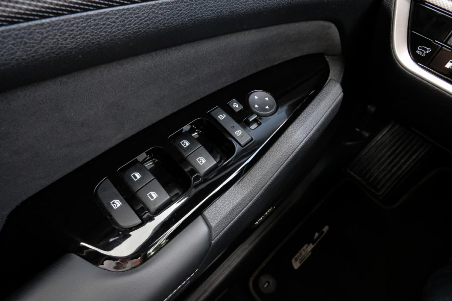 Kia Sportage 1.6 T-GDi Plug-in Hybrid AWD GT-Line | 265PK | 360 Camera | Harman Kardon | Stoelverwarming/koeling | Leder | Bestuurdersstoel Met Geheugen | Elektrische Klep