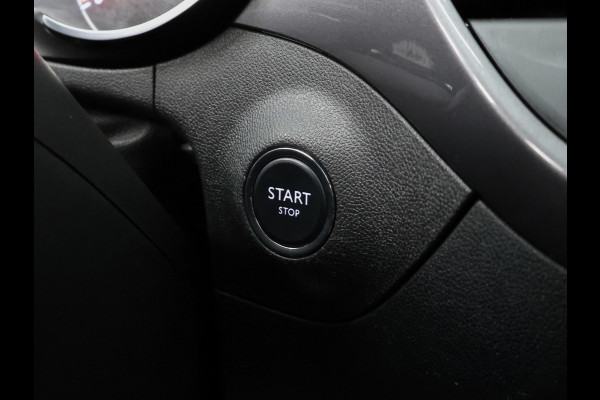 Opel Crossland X 1.2 Turbo Innovation Sport (PANORAMADAK,HEAD-UP DISPLAY,APPLE CARPLAY,NAVI,LED,GETINT,SPORTSTOELEN,LM VELGEN)