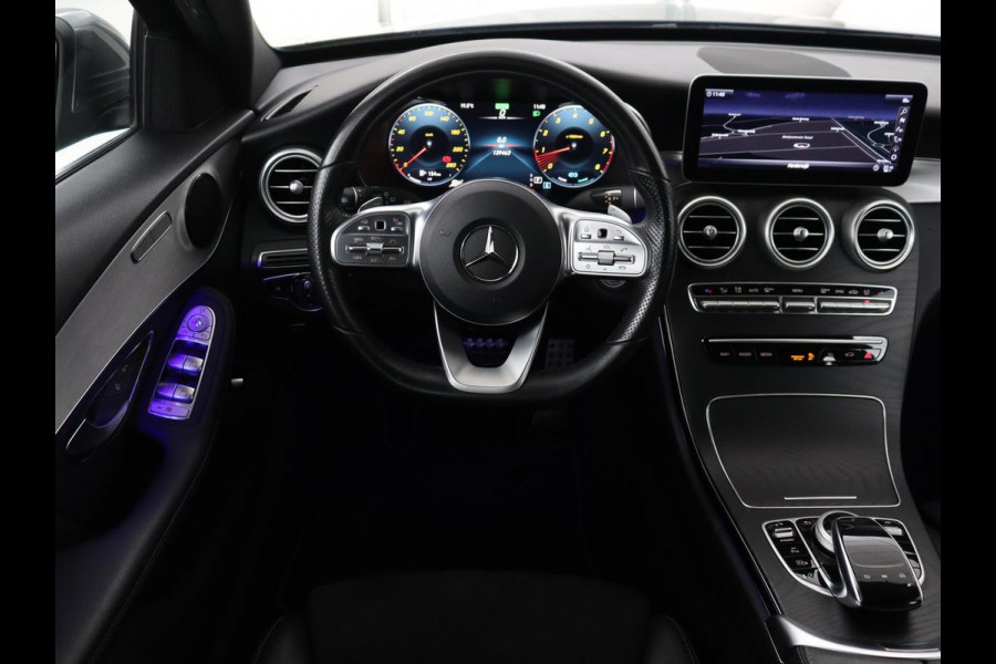 Mercedes-Benz C-Klasse 300 AMG Line Avantgarde | Leder/alcantara | Adaptive cruise | 258 pk | Camera | Park assist | Navigatie | Stoelverwarming | Virtual cockpit | Carplay | Full LED |