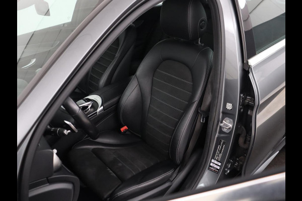 Mercedes-Benz C-Klasse 300 AMG Line Avantgarde | Leder/alcantara | Adaptive cruise | 258 pk | Camera | Park assist | Navigatie | Stoelverwarming | Virtual cockpit | Carplay | Full LED |