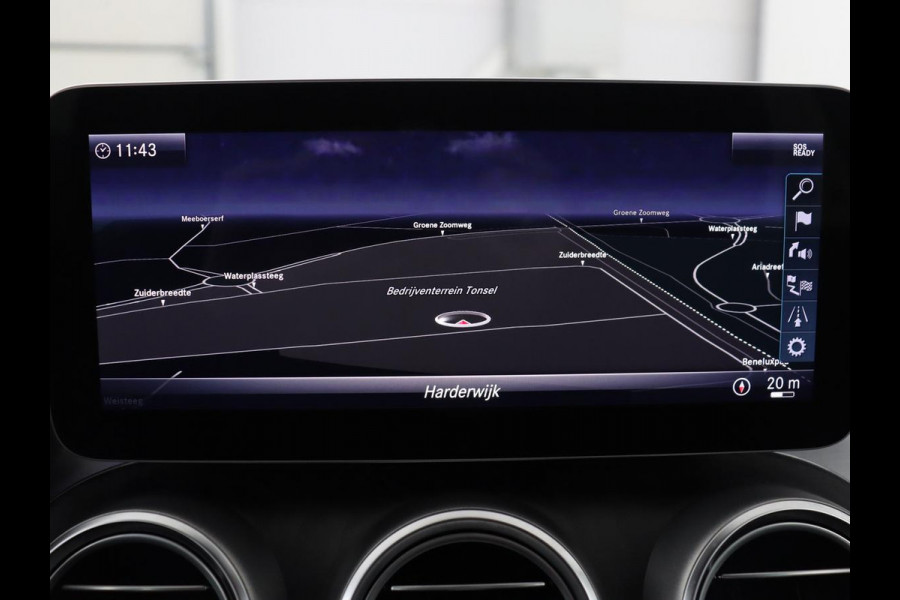 Mercedes-Benz C-Klasse 300 AMG Line Avantgarde | Leder/alcantara | Adaptive cruise | 258 pk | Camera | Park assist | Navigatie | Stoelverwarming | Virtual cockpit | Carplay | Full LED |