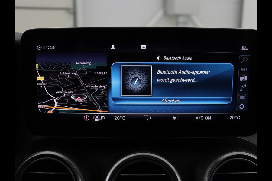 Mercedes-Benz C-Klasse 300 AMG Line Avantgarde | Leder/alcantara | Adaptive cruise | 258 pk | Camera | Park assist | Navigatie | Stoelverwarming | Virtual cockpit | Carplay | Full LED |