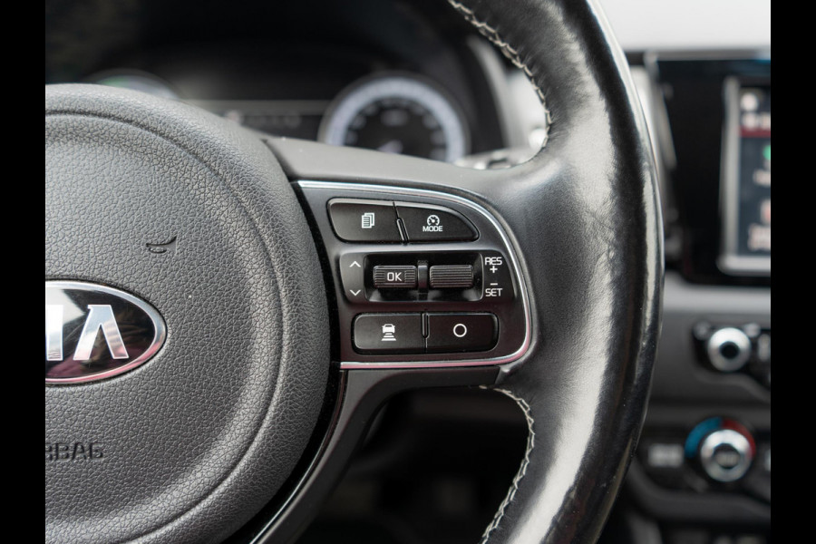 Kia Niro 1.6 GDi Hybrid ExecutiveLine Stoelventilatie/-verwarming | Stuurverwarming | JBL | PDC voor & achter | Achteruitrijcamera | Geheugenfunctie bestuurdersstoel |