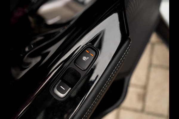 Kia Niro 1.6 GDi Hybrid ExecutiveLine Stoelventilatie/-verwarming | Stuurverwarming | JBL | PDC voor & achter | Achteruitrijcamera | Geheugenfunctie bestuurdersstoel |