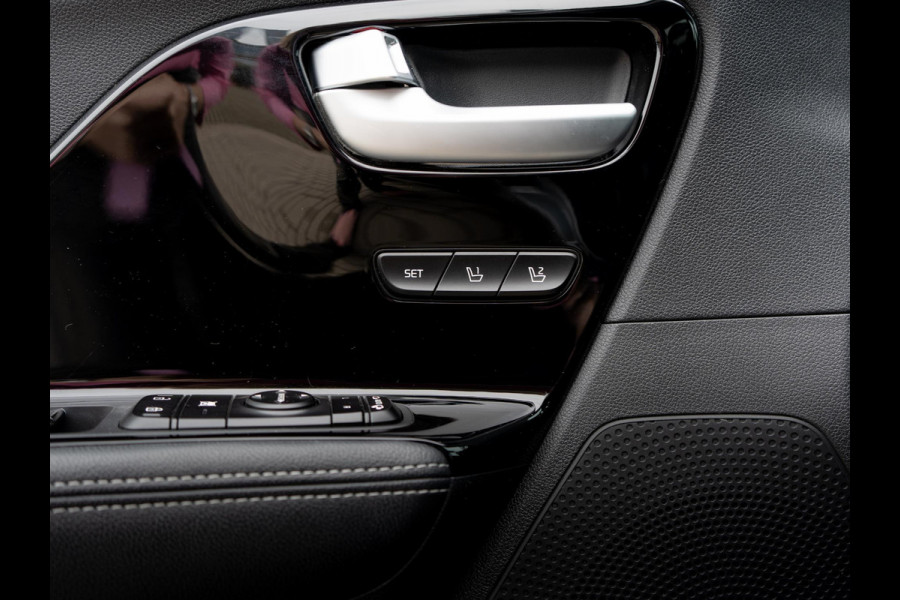 Kia Niro 1.6 GDi Hybrid ExecutiveLine Stoelventilatie/-verwarming | Stuurverwarming | JBL | PDC voor & achter | Achteruitrijcamera | Geheugenfunctie bestuurdersstoel |