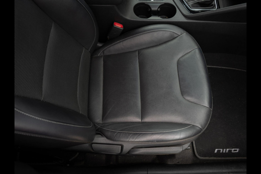 Kia Niro 1.6 GDi Hybrid ExecutiveLine Stoelventilatie/-verwarming | Stuurverwarming | JBL | PDC voor & achter | Achteruitrijcamera | Geheugenfunctie bestuurdersstoel |
