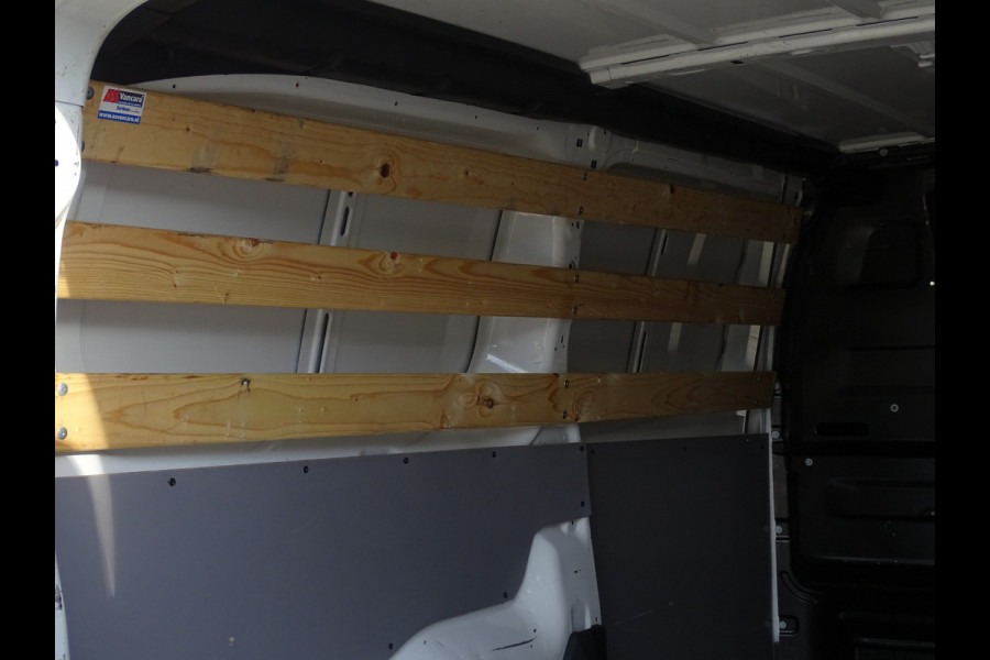 Toyota PROACE Electric Worker Extra Range Navigator