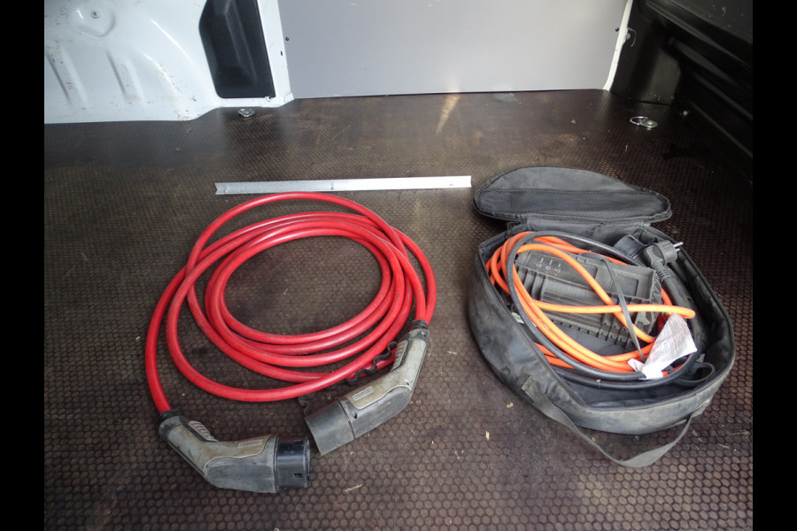 Toyota PROACE Electric Worker Extra Range Navigator
