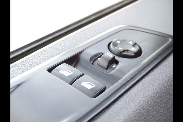 Toyota PROACE Electric Worker Extra Range Navigator