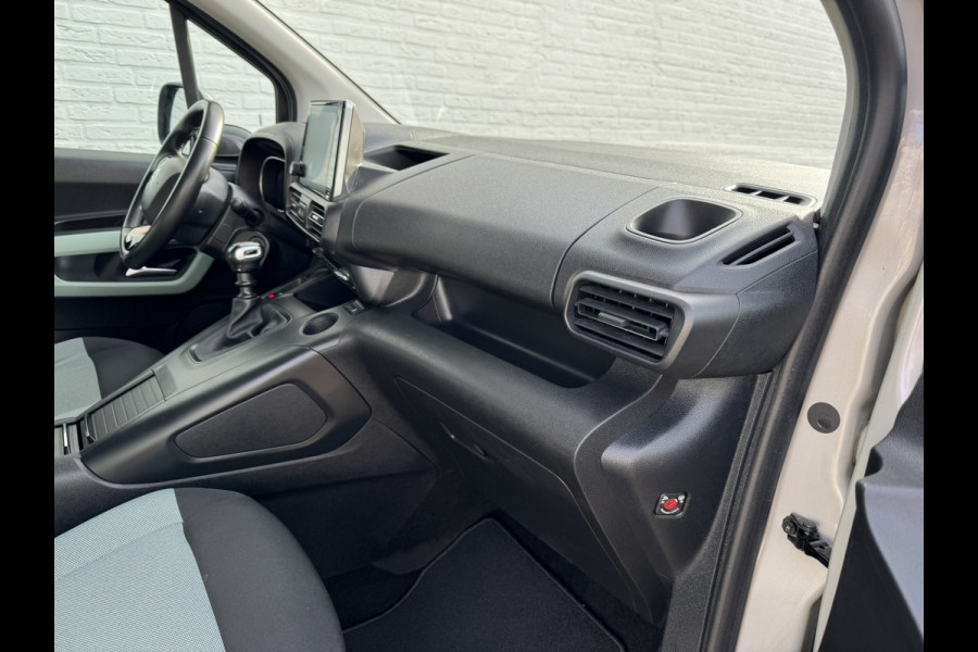 Citroën Berlingo 1.2 PureTech Feel Camera Carplay Climate Control Cruisecontrol All-Season Banden PDC V+A