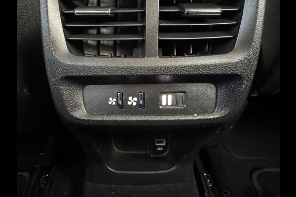 Citroën Berlingo 1.2 PureTech Feel Camera Carplay Climate Control Cruisecontrol All-Season Banden PDC V+A