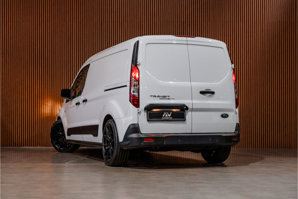 Ford Transit Connect 1.5 EcoBlue L2 | L+R Schuifdeuren | CarPlay | Camera | Stoelverwarming | 3-zitter | DAB | PDC V+A | Dealer onderhouden | Nieuwe APK