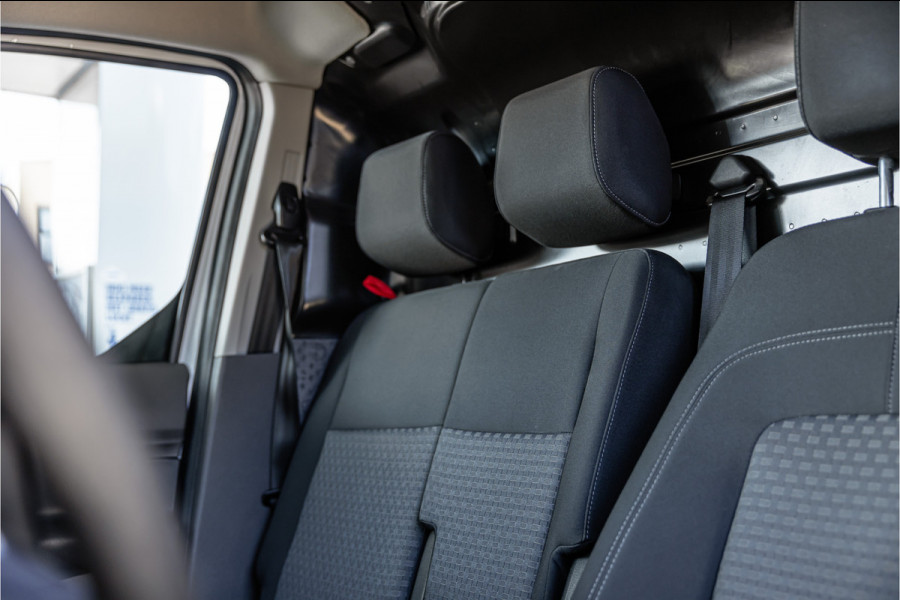 Ford Transit Connect 1.5 EcoBlue L2 | L+R Schuifdeuren | CarPlay | Camera | Stoelverwarming | 3-zitter | DAB | PDC V+A | Dealer onderhouden | Nieuwe APK