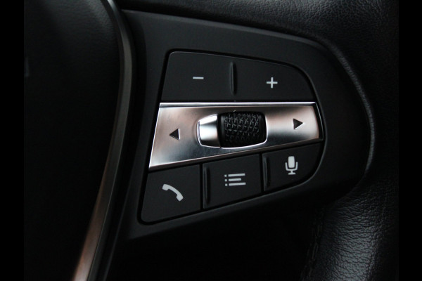 BMW 1-serie 118i CARPLAY I VIRTUAL I SFEERVERL. I CRUISE I LED I ST+STUUR VERWR. I PDC V+A I